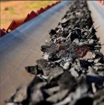 Sabuk conveyor tahan geni: Nglindhungi produksi karo safety sing unggul